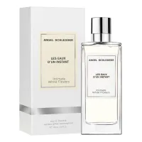 Angel Schlesser Intimate White Flowers