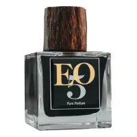 Ensar Oud Petals On Skin