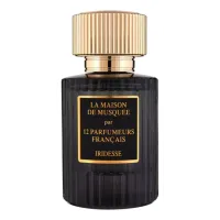 Les 12 Parfumeurs Francais La Maison De Musquee Iridesse