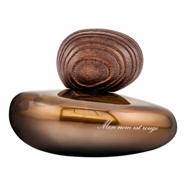 Majda Bekkali Mon Nom Est Rouge