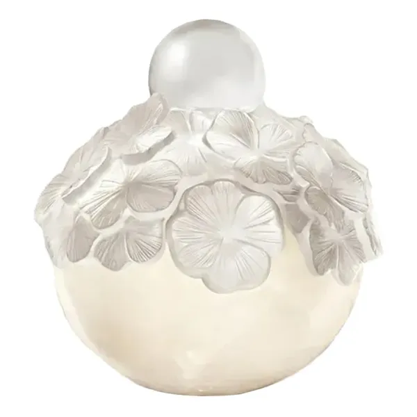 Mikimoto Fortune Leaves Crystal Edition