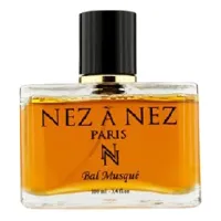 Nez a Nez Bal Musque